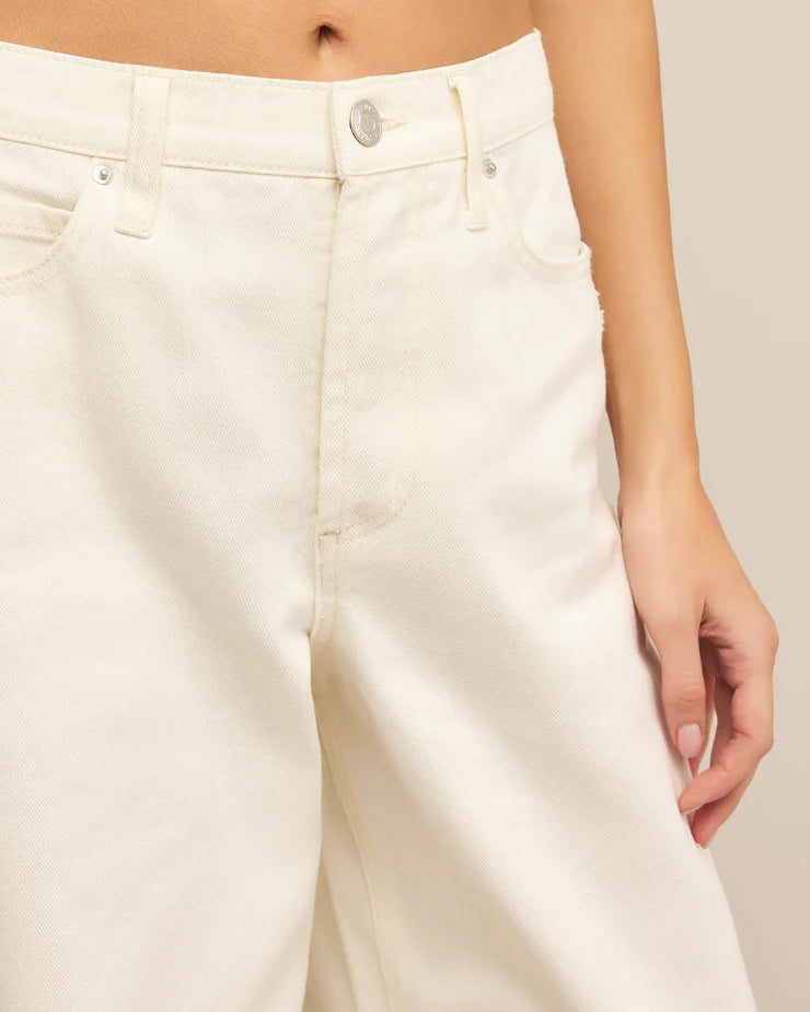 Z Supply Lou Denim Pant, featuring a relaxed fit, high-rise waist, soft stretch denim fabric, and casual straight-leg silhouette, Off White