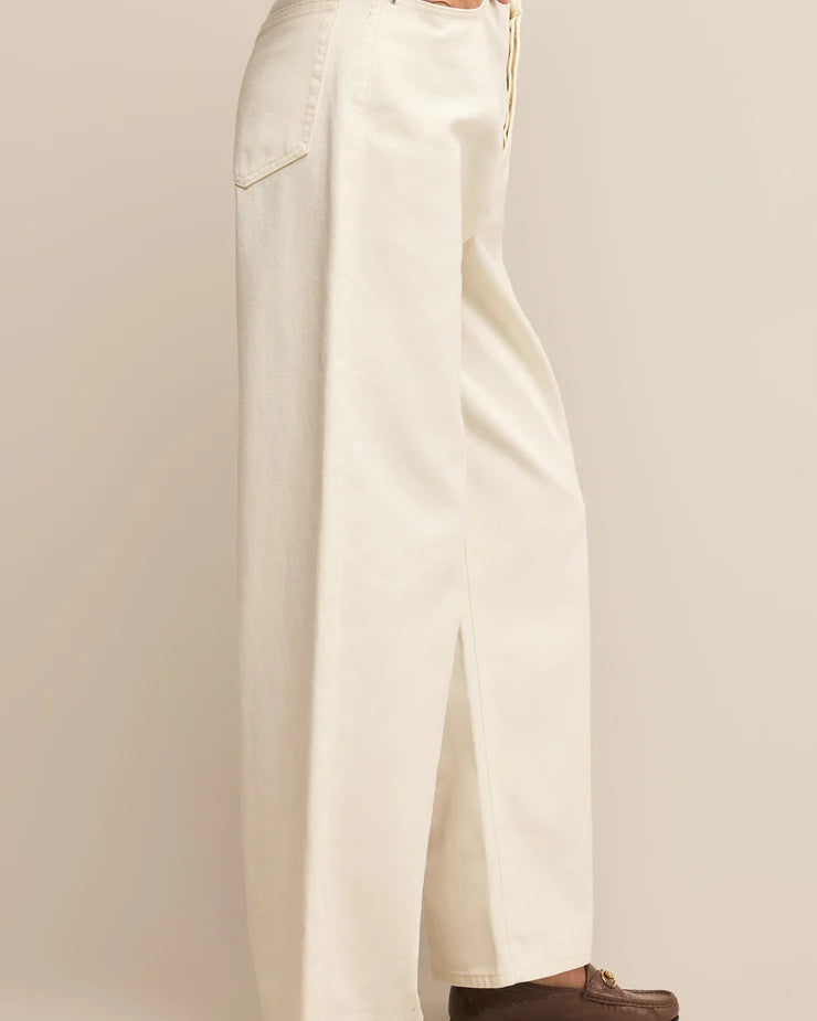 Z Supply Lou Denim Pant, featuring a relaxed fit, high-rise waist, soft stretch denim fabric, and casual straight-leg silhouette, Off White