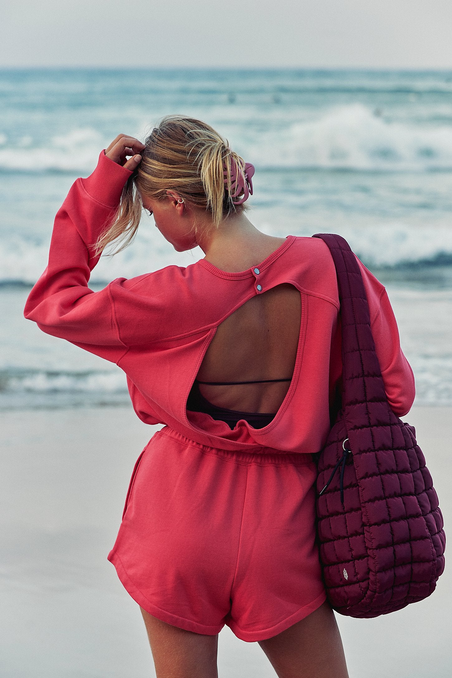 Free People Movement quilted carryall bag, oversized tote with padded texture, spacious interior, and casual sporty style, Deep Mullbery