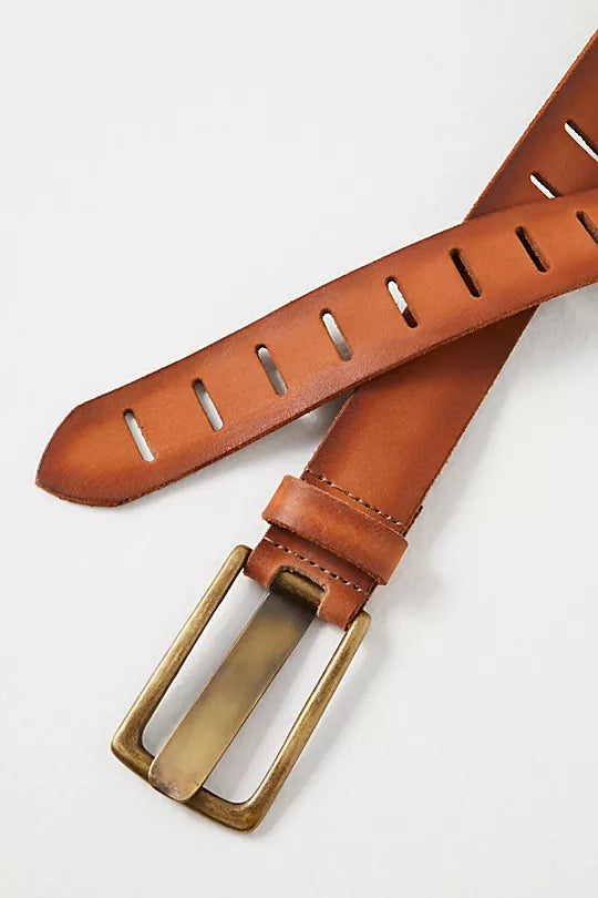We The Free Jona Belt – A stylish leather belt featuring a distressed finish and an adjustable buckle for a rugged, vintage-inspired look, Terracotta