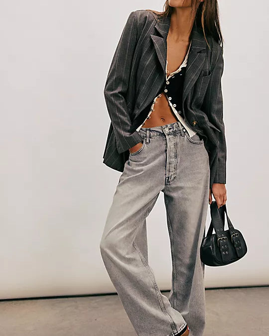 Free People Tilly Longsleeve Cardi – A cozy, long-sleeve cardigan with a relaxed fit, featuring a button-down front and ribbed knit fabric for a comfortable and casual layer, Black