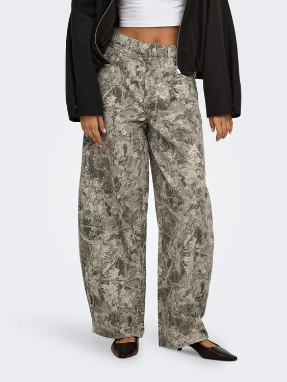 Taylor Printed Barrel Pants | Smokey Olive Camo