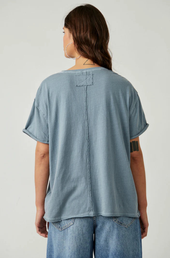Free People The Nina Tee – A relaxed, classic-fit tee made from soft fabric, offering a comfortable and casual style, Blue Mirage
