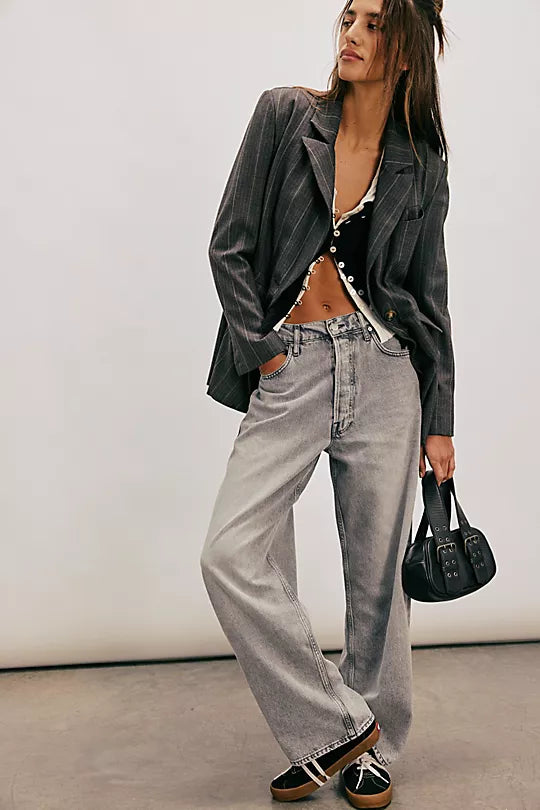 Free People Tilly Longsleeve Cardi – A cozy, long-sleeve cardigan with a relaxed fit, featuring a button-down front and ribbed knit fabric for a comfortable and casual layer, Black