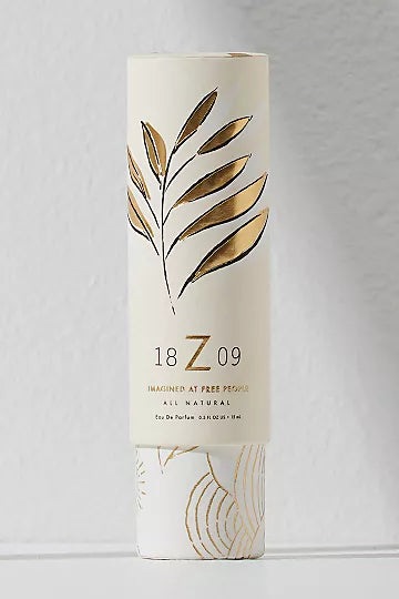 Free People 1809 Collection All-Natural Fragrance – A luxurious, all-natural fragrance with a blend of essential oils, offering a refreshing and soothing scent in a sleek glass bottle, Zen