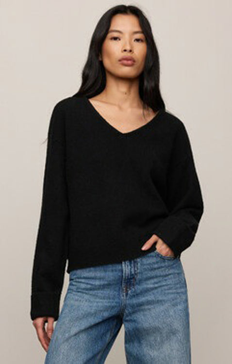 Cerro V-Neck Sweater | Black