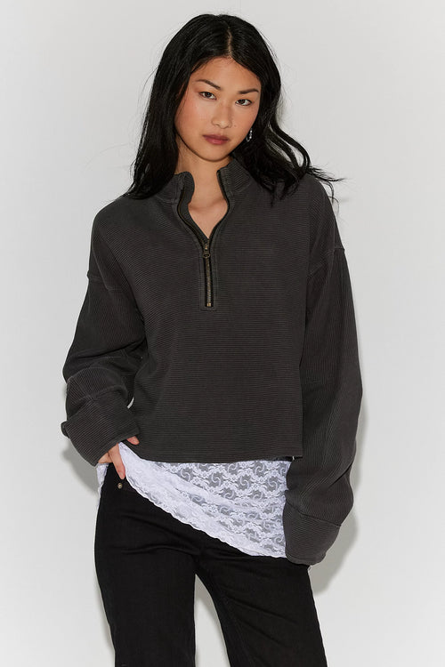Celeste Quarter Zip | Black
