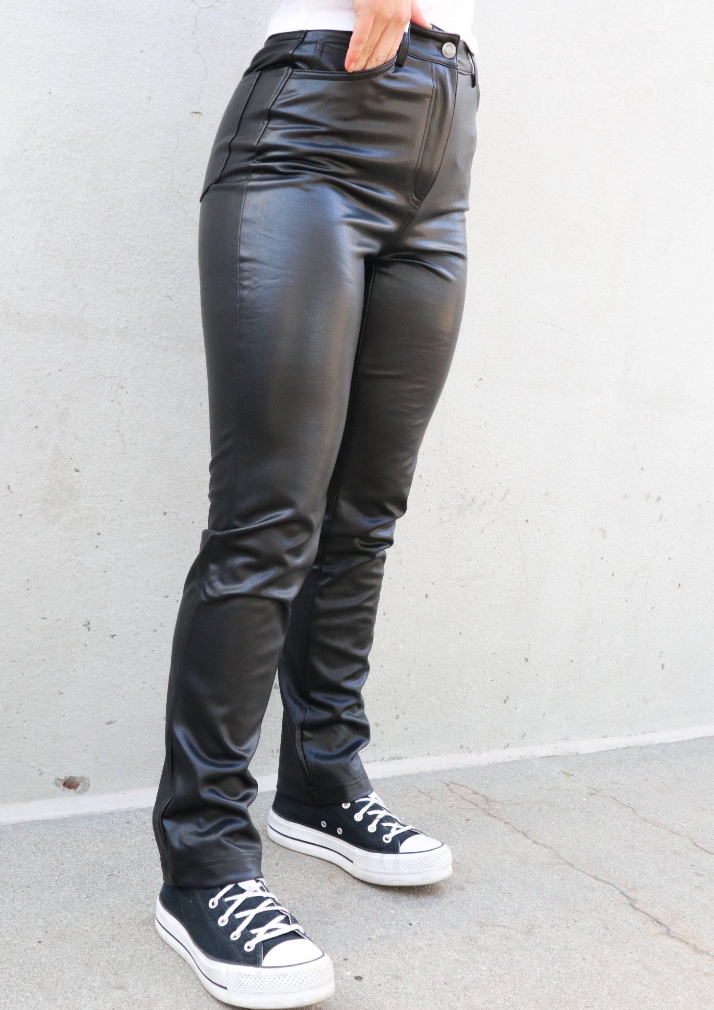Kaylee Straight Faux Leather Pants – The Old Mill